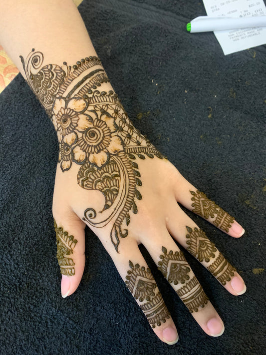 Casual Henna